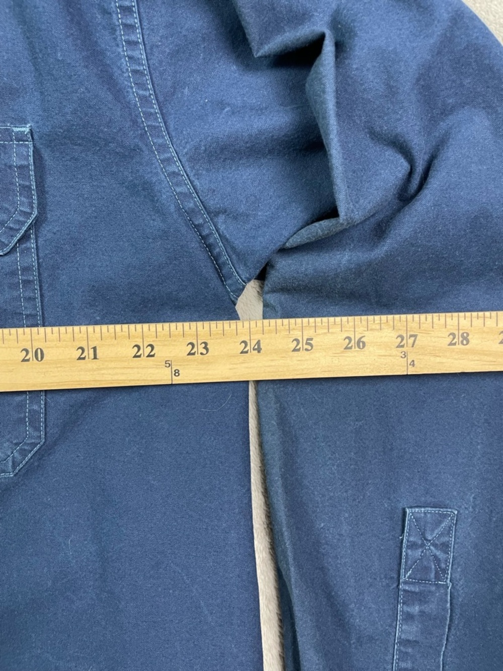 L.L. Bean Men's Large Regular Navy Blue Chino Work Shirt Cotton Made in Canada - Picture 6 of 10